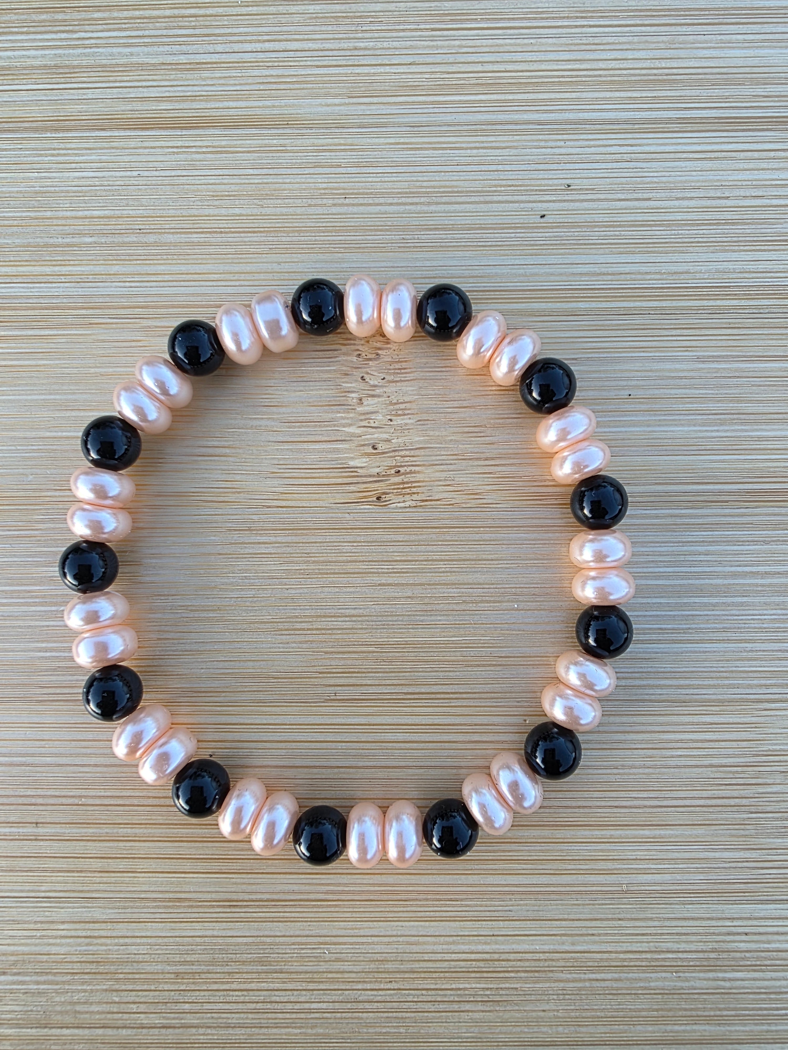 Meli Signature Black & Blush Pearl Bracelet